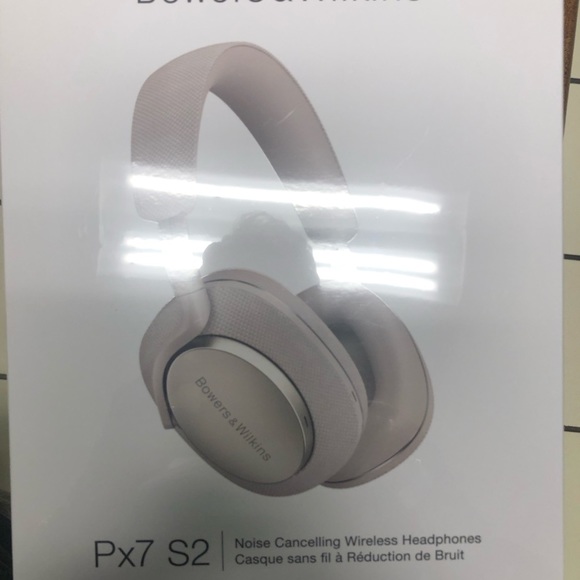 Bowers & Wilkins headphone (New in the box - Picture 3 of 4